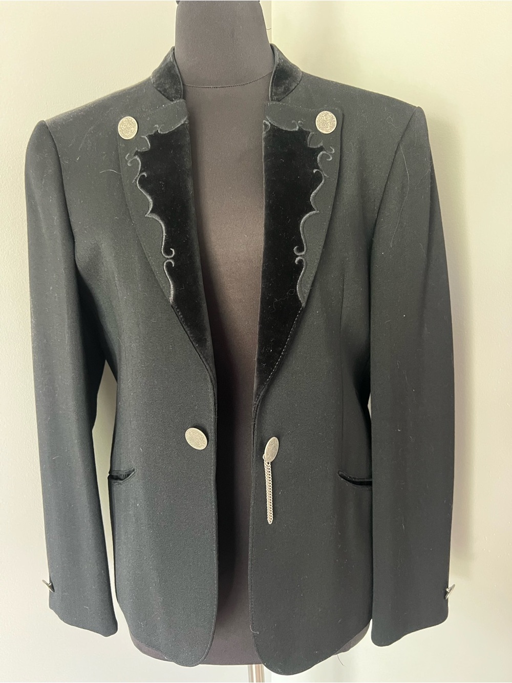 Vintage Neiman Marcus Black Velvet Trim Blazer